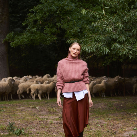 Sweter SANDWAVES RIB - zestaw z magazynem GABO (magazyn+włóczki)